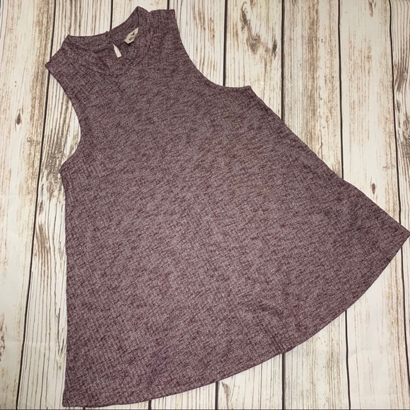 Hollister Tops - 3 for $25! Hollister tank top Hollister Tops - 3 for $25! Hollister tank top